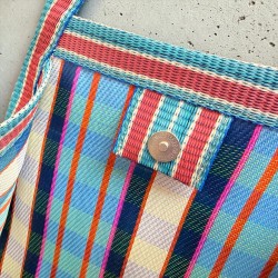 Shopper triangle recycled plastic Lovehands