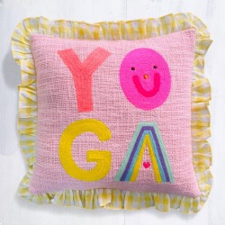 Kissenhülle Yoga frill 3030
