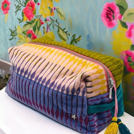 Cosmetic Bag Mastermind L lime