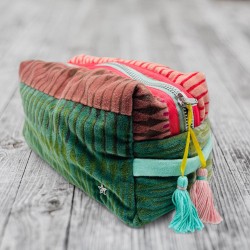 Cosmetic Bag Mastermind L mint