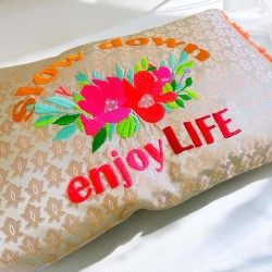 Cushion Cover Brokat Slow down 3050