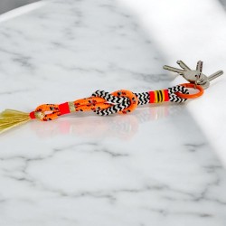 Lanyard b/w colorful Metal ring