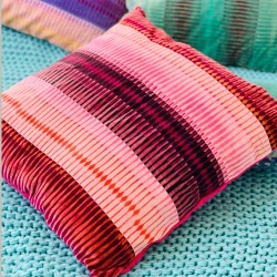 Cushion Cover Velvet Mastermind reds 5050