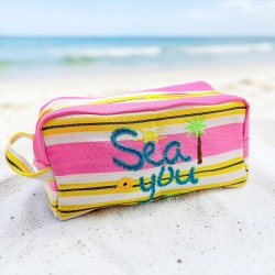 Trousse de toilette plastique recyclée Seayou