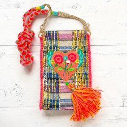 Handytäschchen Flower Heart Muster