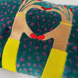 Housse de Coussin Velvet Leo Lovehands 3040