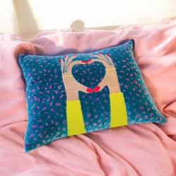 Housse de Coussin Velvet Leo Lovehands 3040