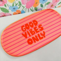 Tablett M good vibes pinstripe