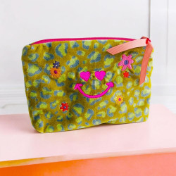 Pouch Zip Velvet Leo Words