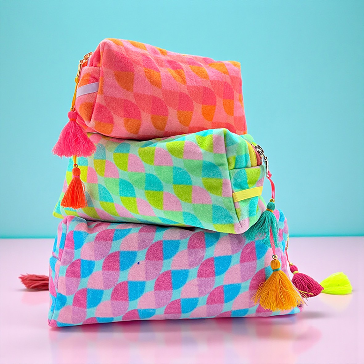 NOÏ Taschen und Täschchen