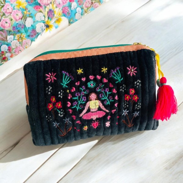 Kosmetiktasche S Samt yoga flowercircle black